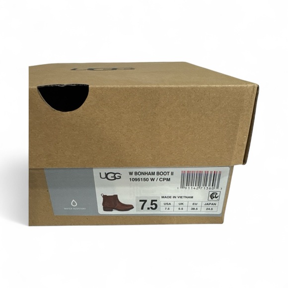 UGG BONHAM BOOT II Brown Ankle Boots - Picture 4 of 4